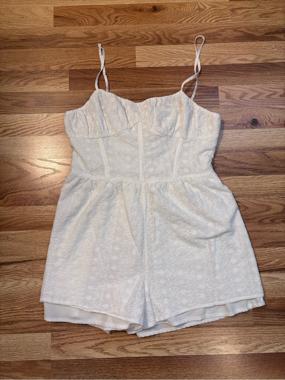 L.A. Hearts White Eyelet Spaghetti-Strap Floral Summer Romper Womens Size L